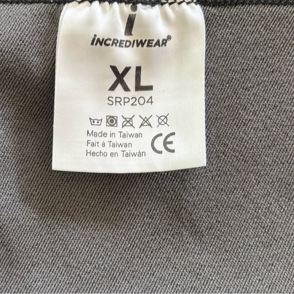 Men’s Incrediwear Black Circulation Shorts, XL - Picture 4 of 6